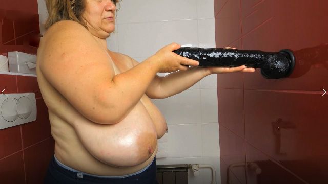 Granny with huge tits